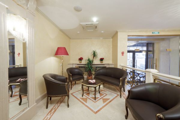 Club Hotel Korona (Kazan')